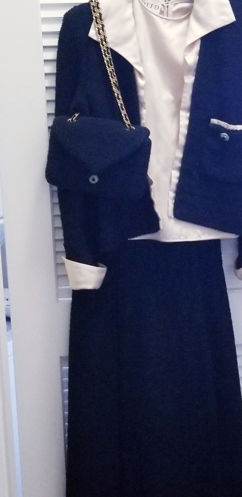 1952 Adolfo Suit (for Saks 5th Ave) w/ purse